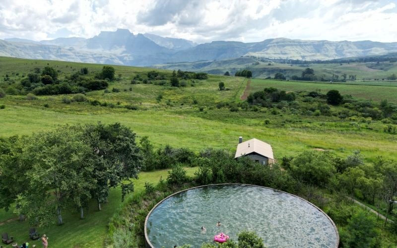 AfriCamps-Champagne-Pool