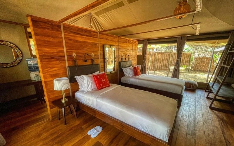 Soroi Larens Camp