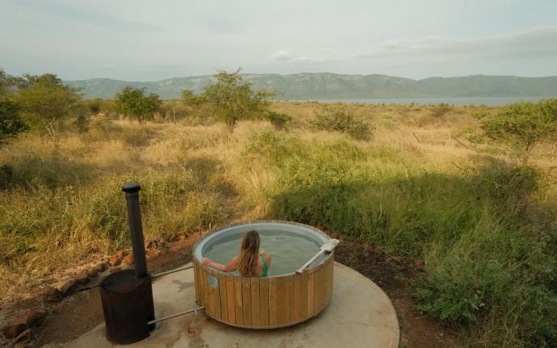 AfriCamps-WhiteElephant-Hottub