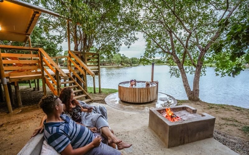 AfriCamps-Hoedspruit-Firepit
