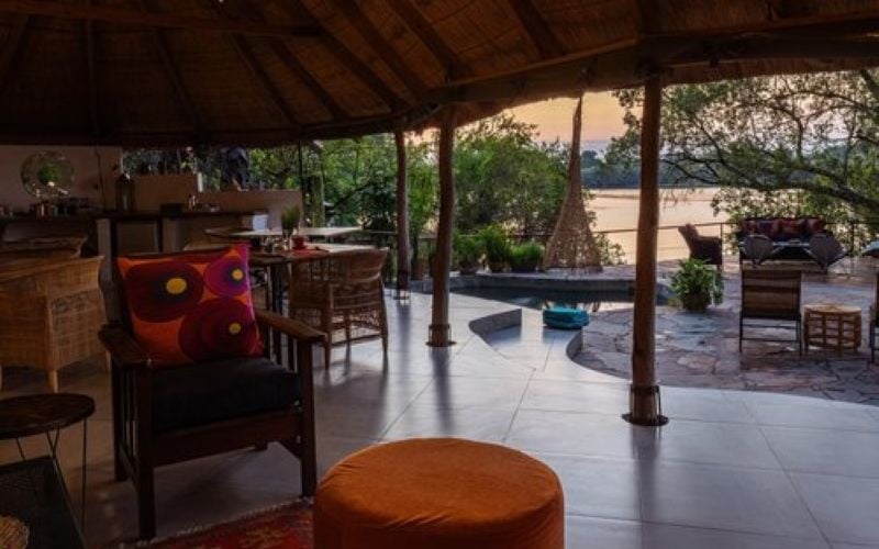 Chundukwa-River-Lounge