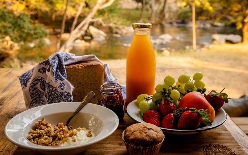 AfriCamps-Mackers-Breakfast
