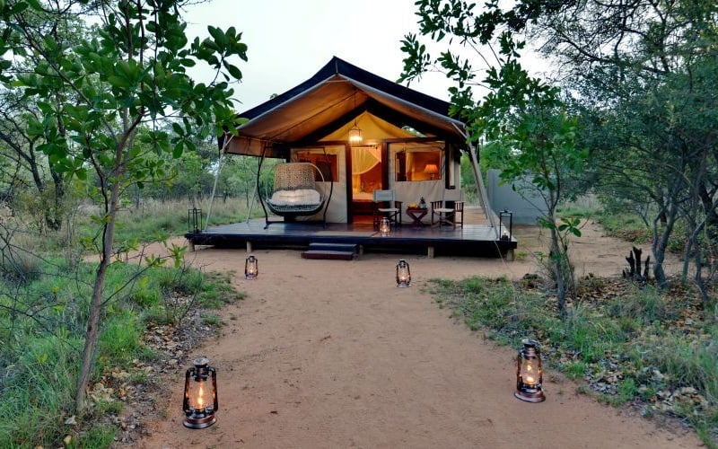 zelt sportxx Jarnvid 8 M² 4 Personen Ngala Tented Camp: Canvas release:2010 Size:3-tier 8 & 10 & 12 inch: serves 63
