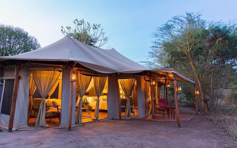 Migrational Camps, Luxury Safari Camp Serengeti