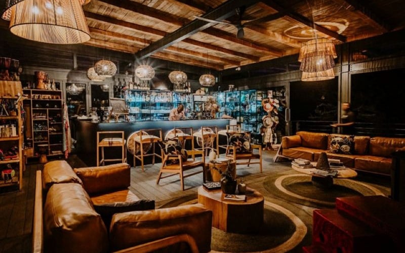 Mbazo-lounge