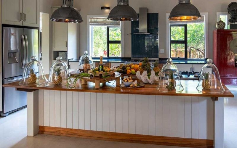 SafariMoon-Kitchen