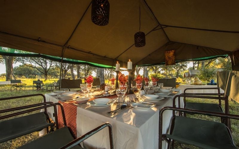 Chase-Africa-Dining