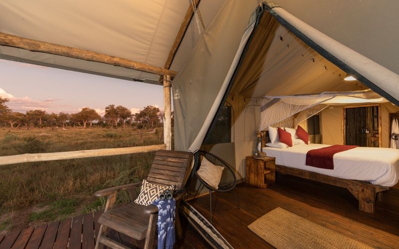 Mogogelo-Room-Deck