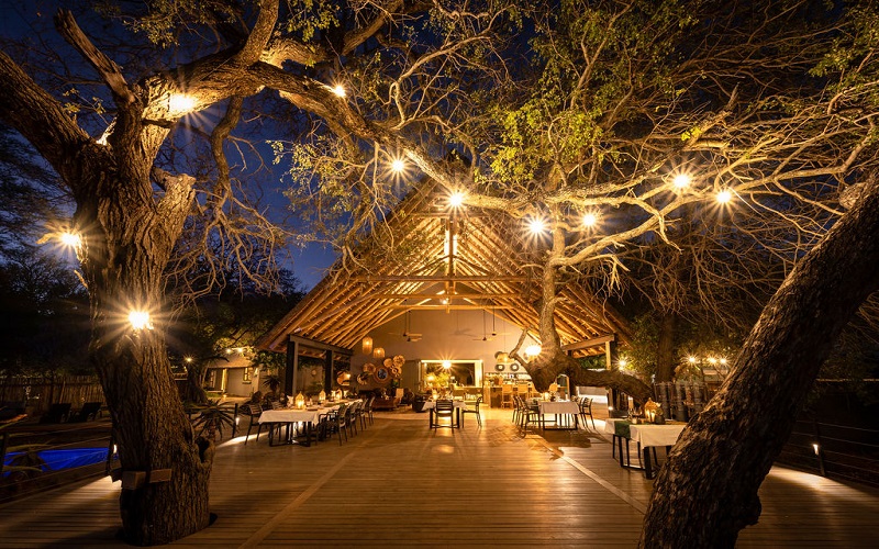 Tomo Safari Lodge