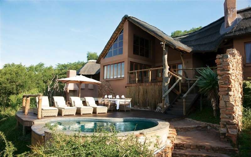 safari game lodge