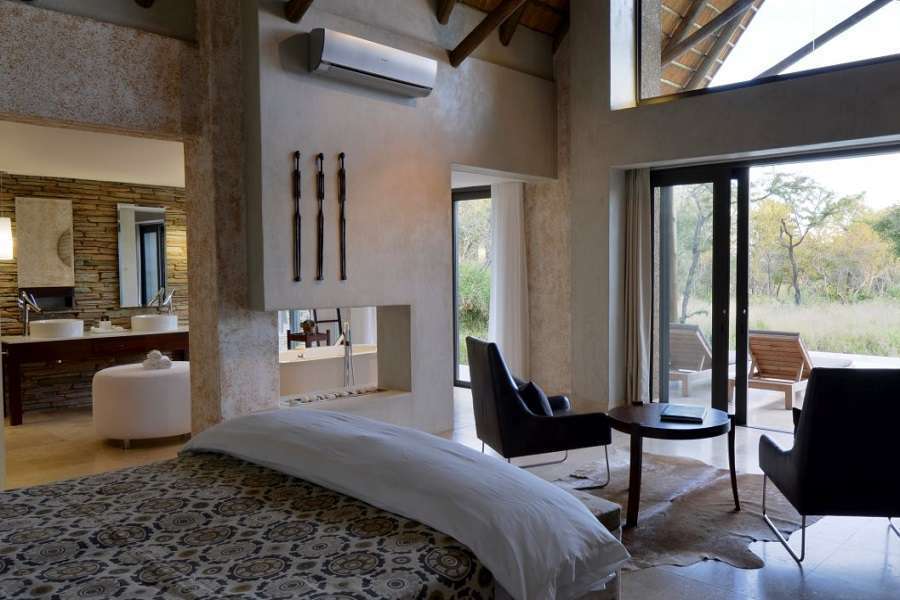 picture of safari lodge kapama