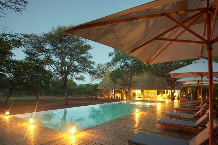 picture of safari lodge