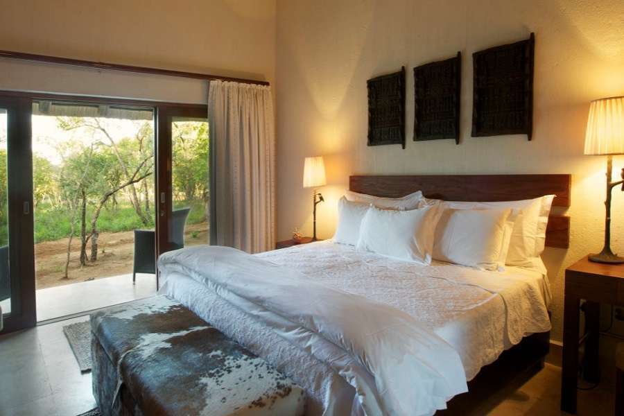 picture of safari lodge