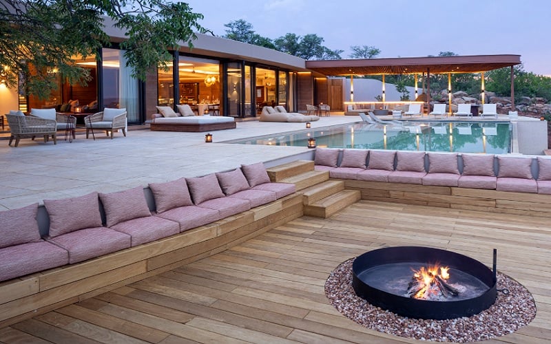 Private, Bespoke, Wild: Melote House