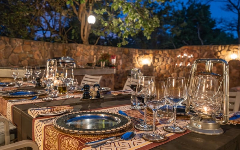 Ndlovu Safari Lodge