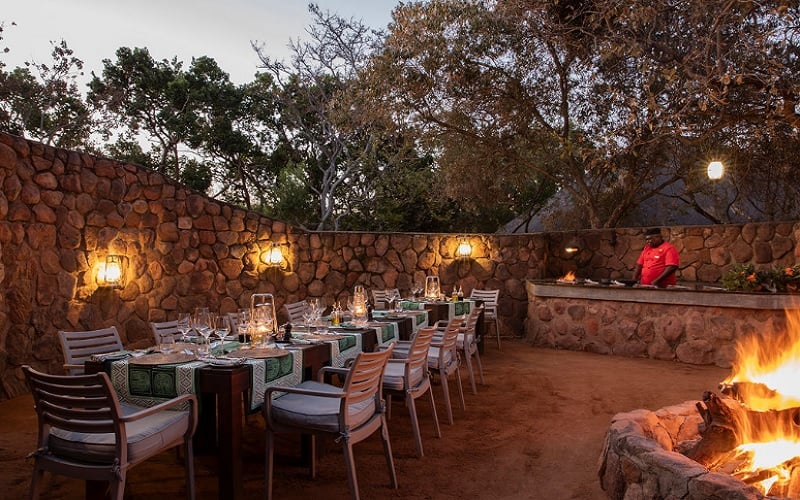 Ndlovu Safari Lodge