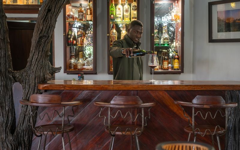 TintswaloSiankaba-Bar