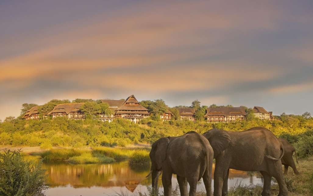 Victoria Falls Safari Lodge